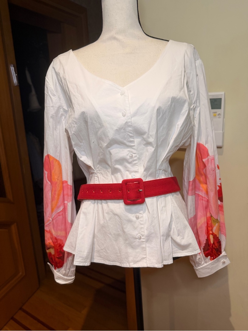 Anne Fontaine White Button-Front Peplum Blouse with Pink-Orange Floral Sleeves